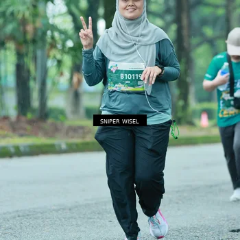Runner Photo 7763894