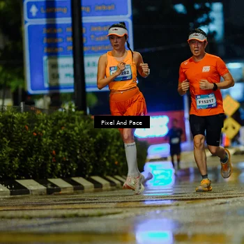 Runner Photo 7763899