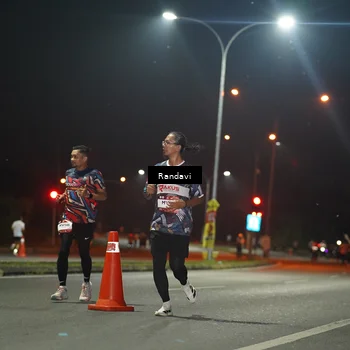 Runner Photo 7763913