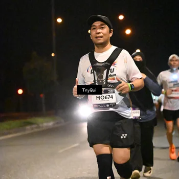 Runner Photo 7763921