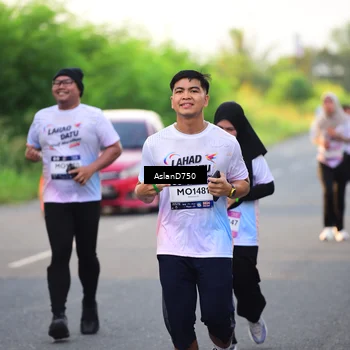 Runner Photo 7763925