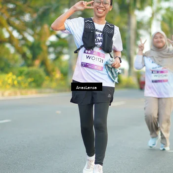 Runner Photo 7763928