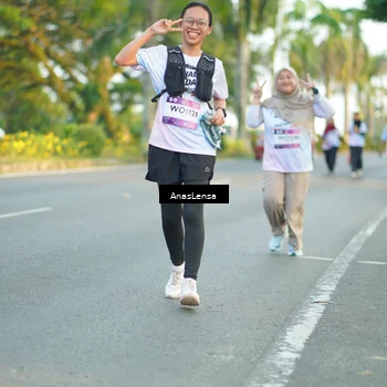 Runner Photo 7763940