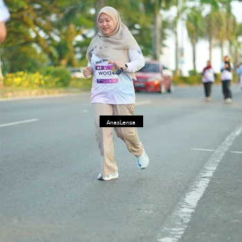 Runner Photo 7763947