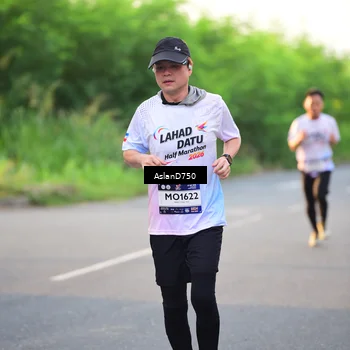 Runner Photo 7763972