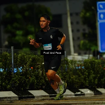 Runner Photo 7763977