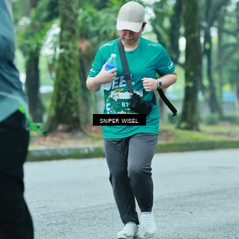 Runner Photo 7763984