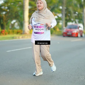 Runner Photo 7763985