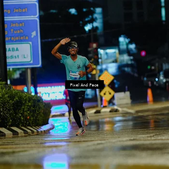 Runner Photo 7763993