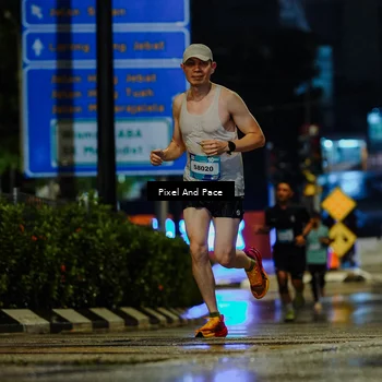 Runner Photo 7764001