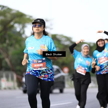 Runner Photo 7764003