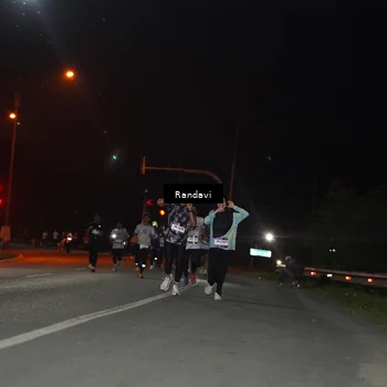 Runner Photo 7764025