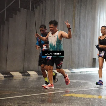 Runner Photo 7764038