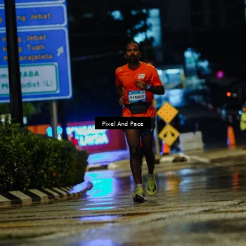 Runner Photo 7764049