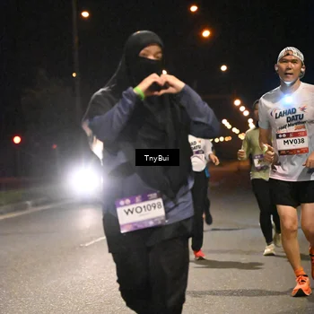 Runner Photo 7764061