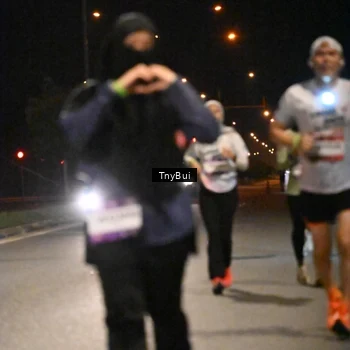 Runner Photo 7764063