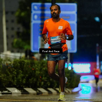 Runner Photo 7764067