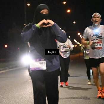 Runner Photo 7764081