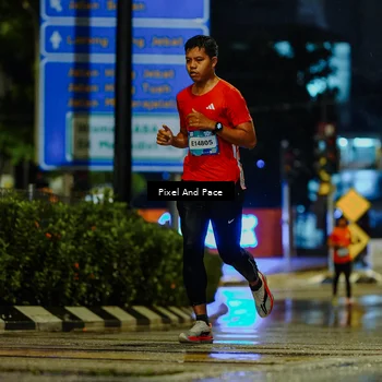 Runner Photo 7764084