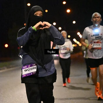 Runner Photo 7764087