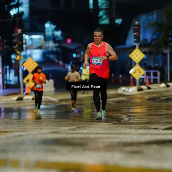 Runner Photo 7764091
