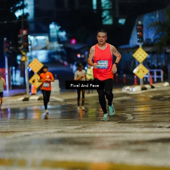 Runner Photo 7764092