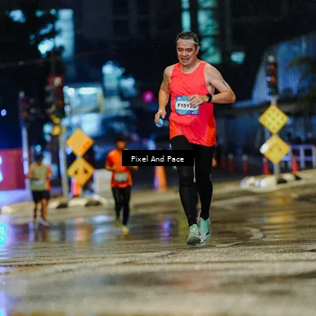 Runner Photo 7764102