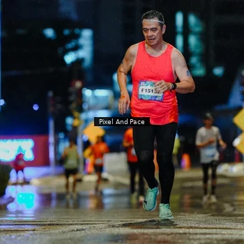 Runner Photo 7764116