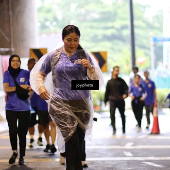 Runner Photo 7764128