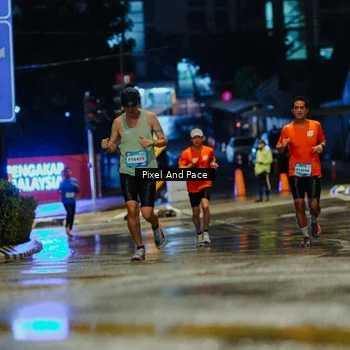 Runner Photo 7764145