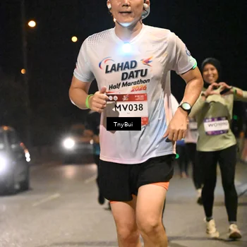 Runner Photo 7764155
