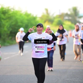 Runner Photo 7764171