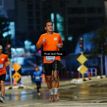 Runner Photo 7764176