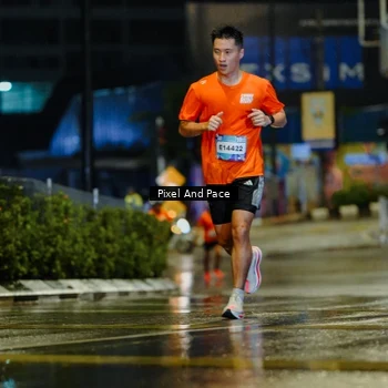 Runner Photo 7764220