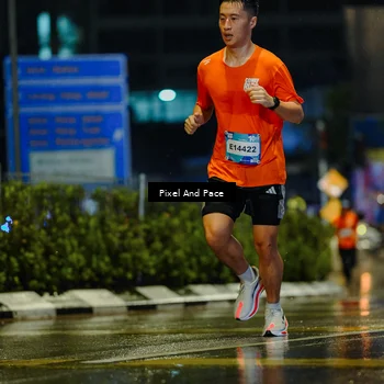 Runner Photo 7764230