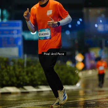 Runner Photo 7764247