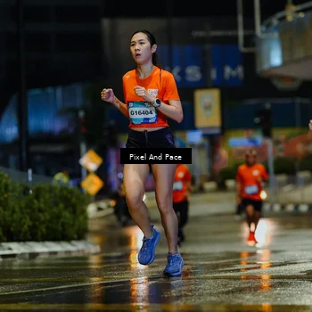 Runner Photo 7764250