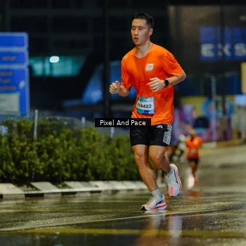 Runner Photo 7764254