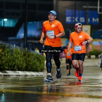 Runner Photo 7764271