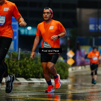 Runner Photo 7764285