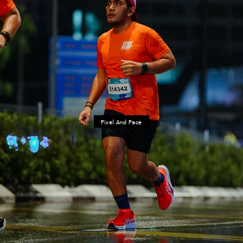 Runner Photo 7764286