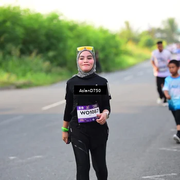 Runner Photo 7764289