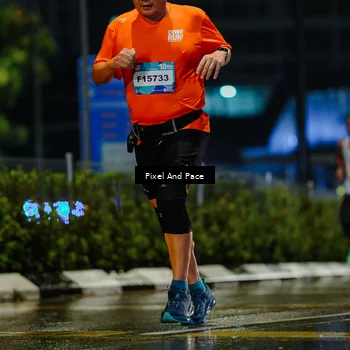 Runner Photo 7764309