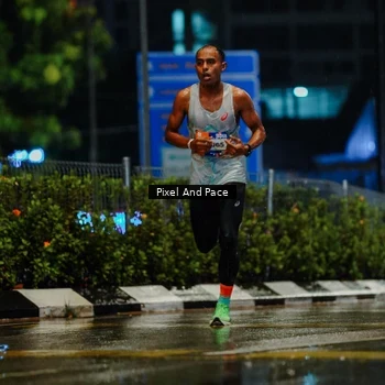 Runner Photo 7764320