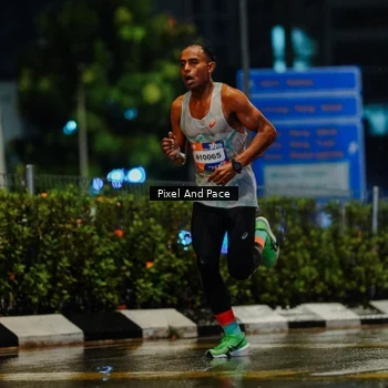 Runner Photo 7764333