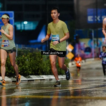 Runner Photo 7764352