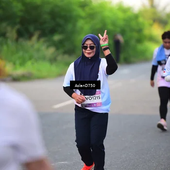 Runner Photo 7764364