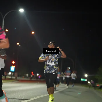 Runner Photo 7764369