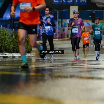 Runner Photo 7764372