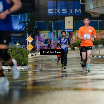 Runner Photo 7764388
